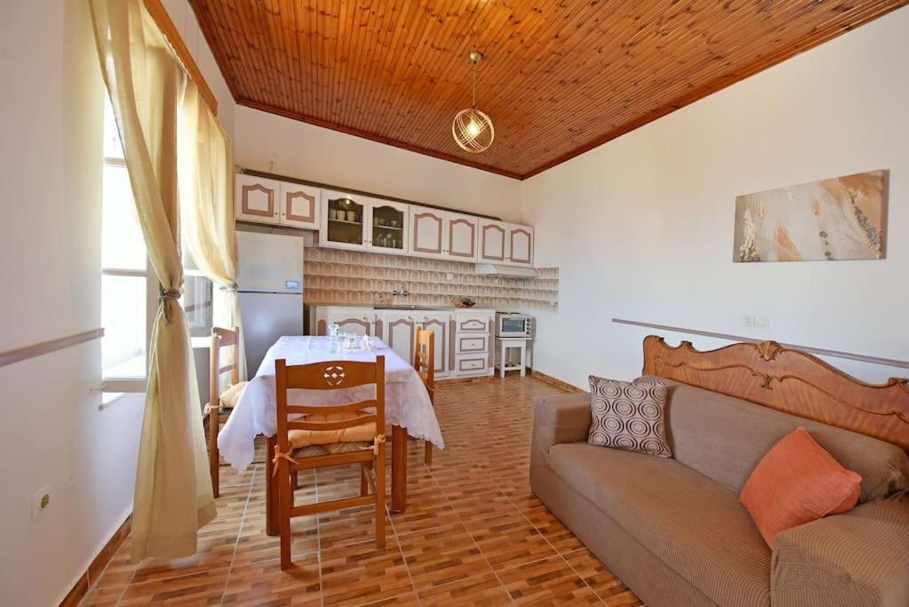 Haven Appartement Hydra  Buitenkant foto