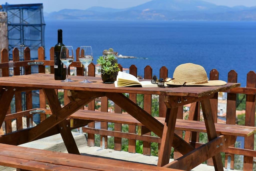 Haven Appartement Hydra  Buitenkant foto